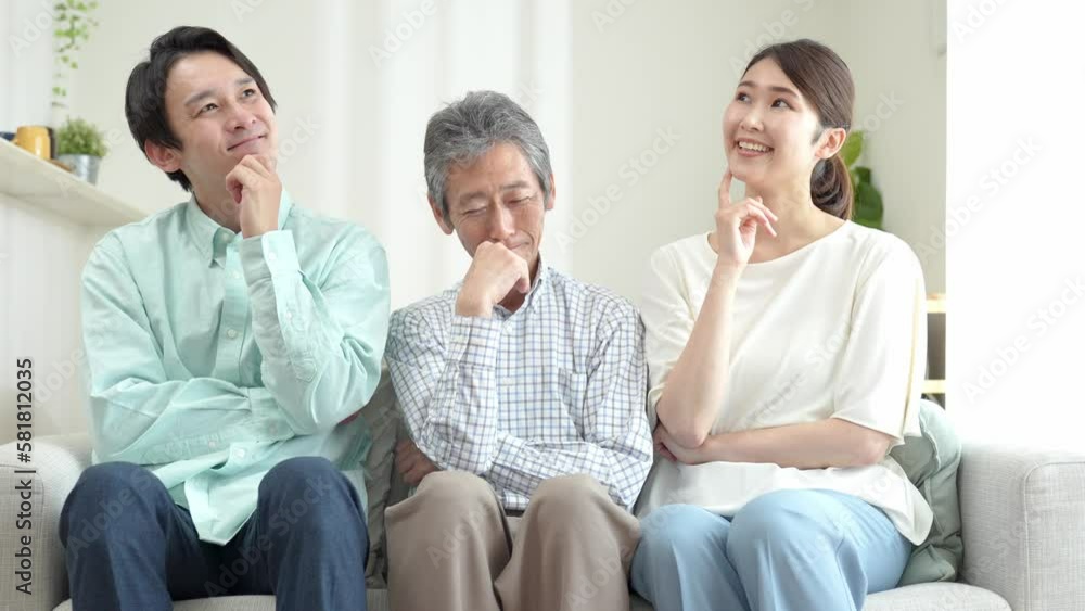 考える日本人親子 考える日本人親子