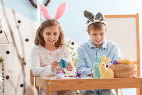 Children in bunny ears craf...