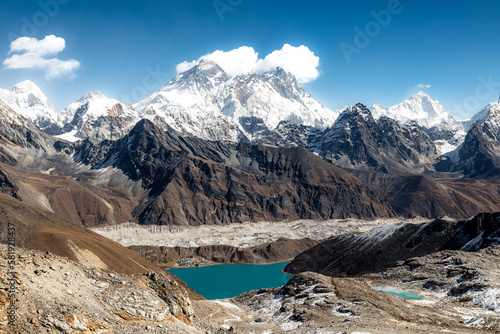 Incredible view from Renjo-La pass (5345m), after 6 hours hike from Lungden (Gokyo lake and village, Ngozumpa glacier, Mount Everest, Nuptse, Lhotse, Makalu...) © Michal