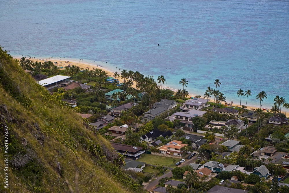 Hiking the Lanikai Pillbox trail brings you up a steep ridge to a set of two WWII-era concrete defensive observations stations with a fantastic view over the north side of Oahu