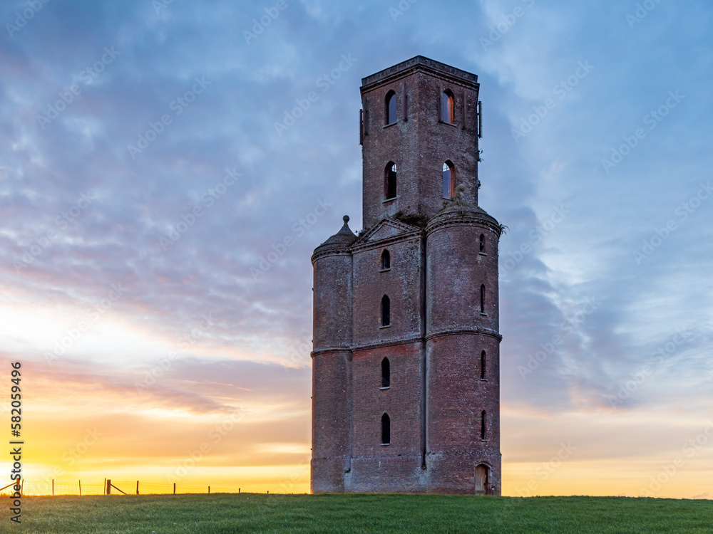 Ταπετσαρία Horton Tower, Dorset, at sunrise - a folly built by Humphrey Sturt in the early 1700s