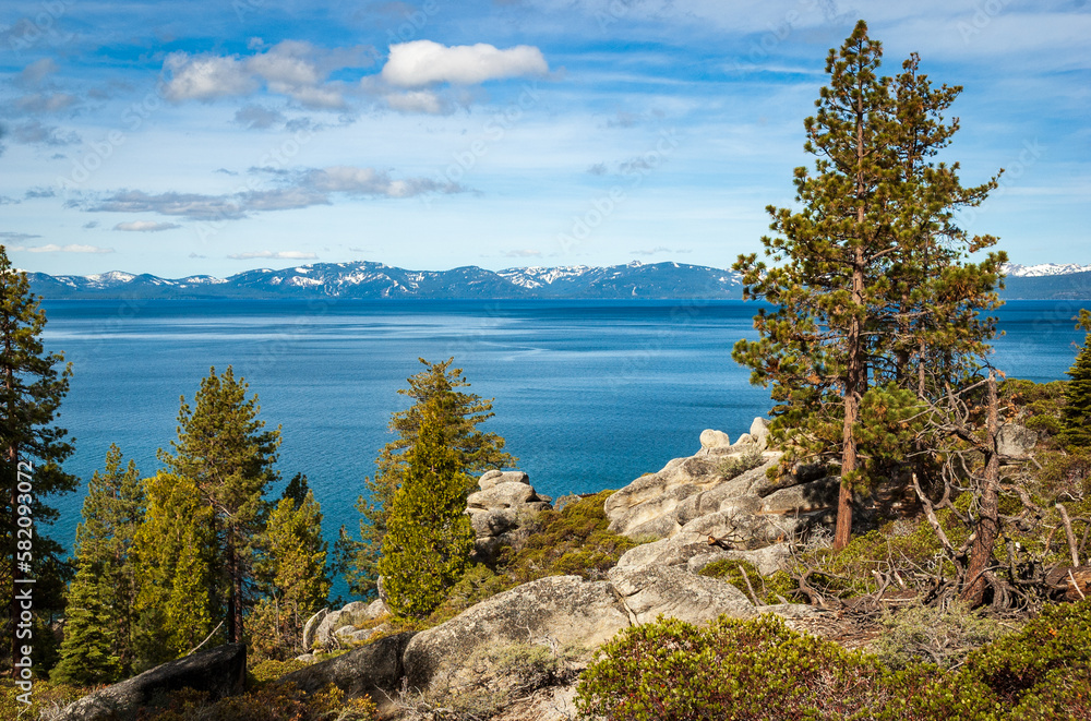 Blue Water and the Sierra Nevada Mountains, Lake Tahoe Blue Water and the Sierra Nevada Mountains, Lake Tahoe