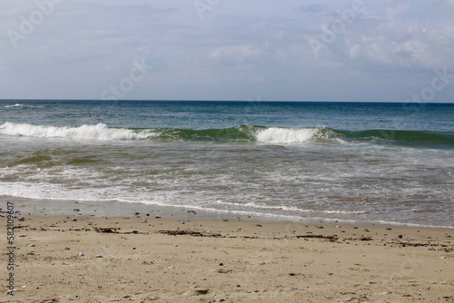 Photos Sandy beach of a tropical island