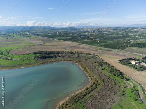 fotografia aerea lago piana degli albanesi