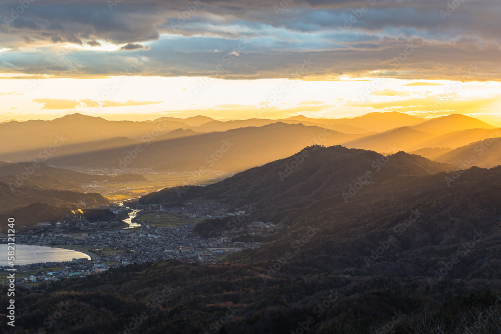 日本　京都府宮津市にある成相山パノラマ展望台から見える与謝野町と阿蘇海と夕焼け空