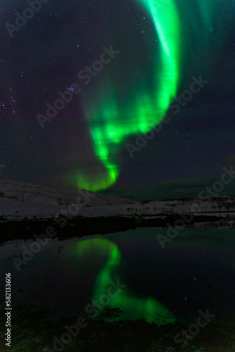 Fototapeta Naklejka Na Ścianę i Meble -  aurora borealis northern lights tromso norway