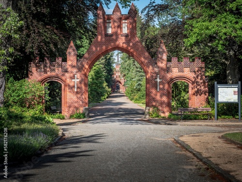 Entrance arch from the southern cemetery in Cottbus