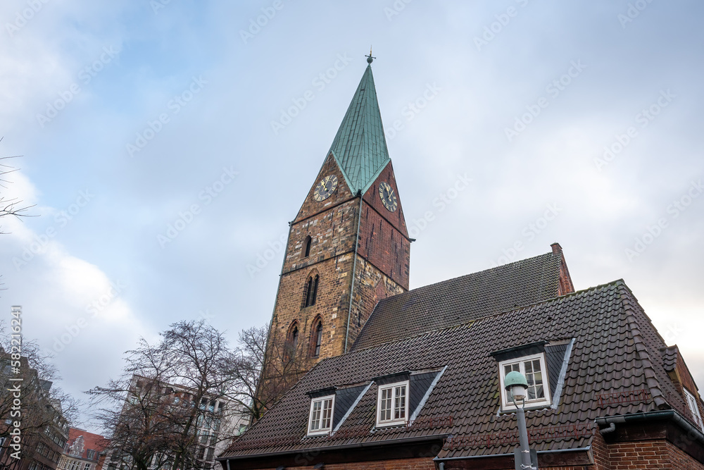 Fototapeta premium St. Martin Church - Bremen, Germany