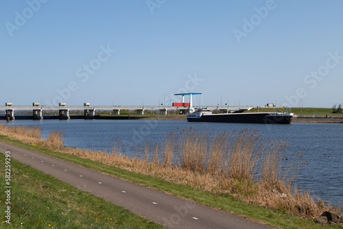 Nijkerkersluis, bridge and lock that connect the provinces of Gelderland and Flevoland.