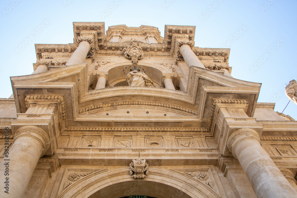 Obraz premium The baroque church of San Bartolomeo at Scicli,