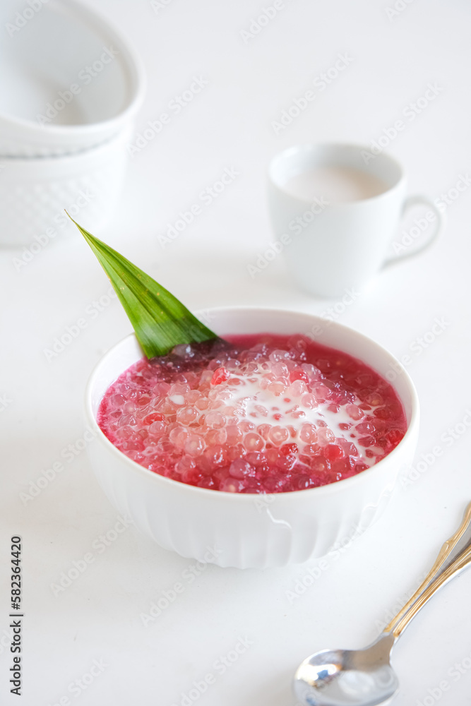 pearl sago coconut milk with syrup pearl sago coconut milk with syrup