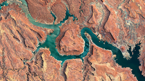 Fotografiet Colorado River, Lake Powell and Trachyte Canyon looking down aerial view from ab