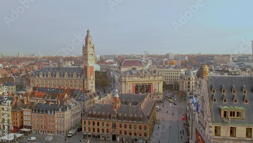 Pulling away from Lille's central square
