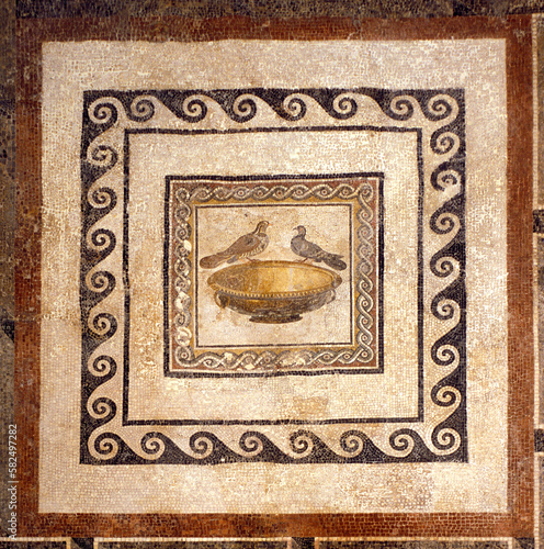 Die trinkenden Tauben von Sosos, Malta, Mdina, Mosaikenboden, Roman Domus (römische Villa)