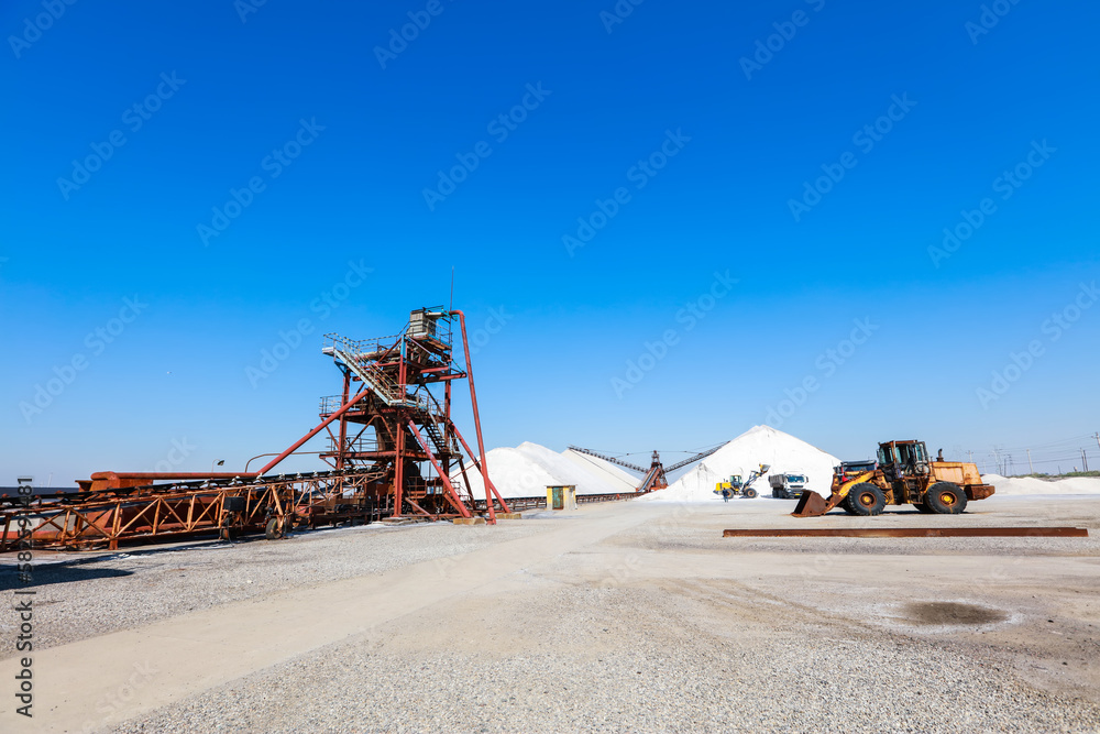 Salt production. machinery for the treatment of the salt, The equipment and salt stock of a salt plant Salt production. machinery for the treatment of the salt, The equipment and salt stock of a salt plant
