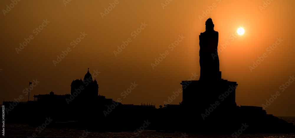 Kaniyakumari thiruvalluvar statue sun rise