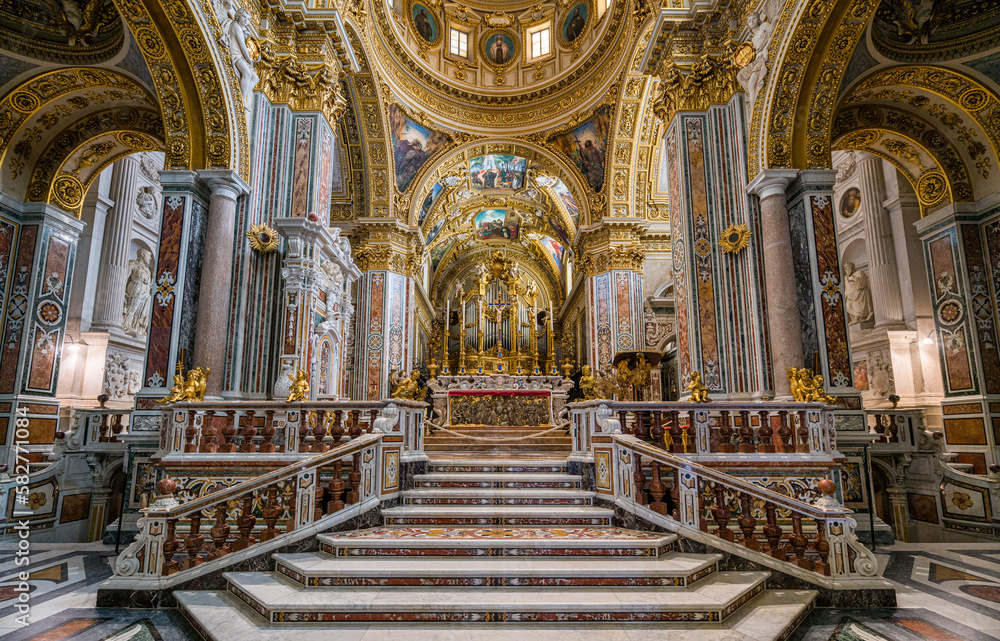 The marvelous interior of Montecassino Abbey, Lazio, Italy.  - obrazy, fototapety, plakaty 