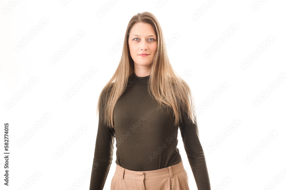 Natürliches Portrait einer blonden Frau vor weissen Hintergrund Natürliches Portrait einer blonden Frau vor weissen Hintergrund