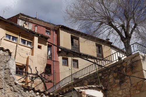 Rincones de la centenaria ciudad de Cuenca, España