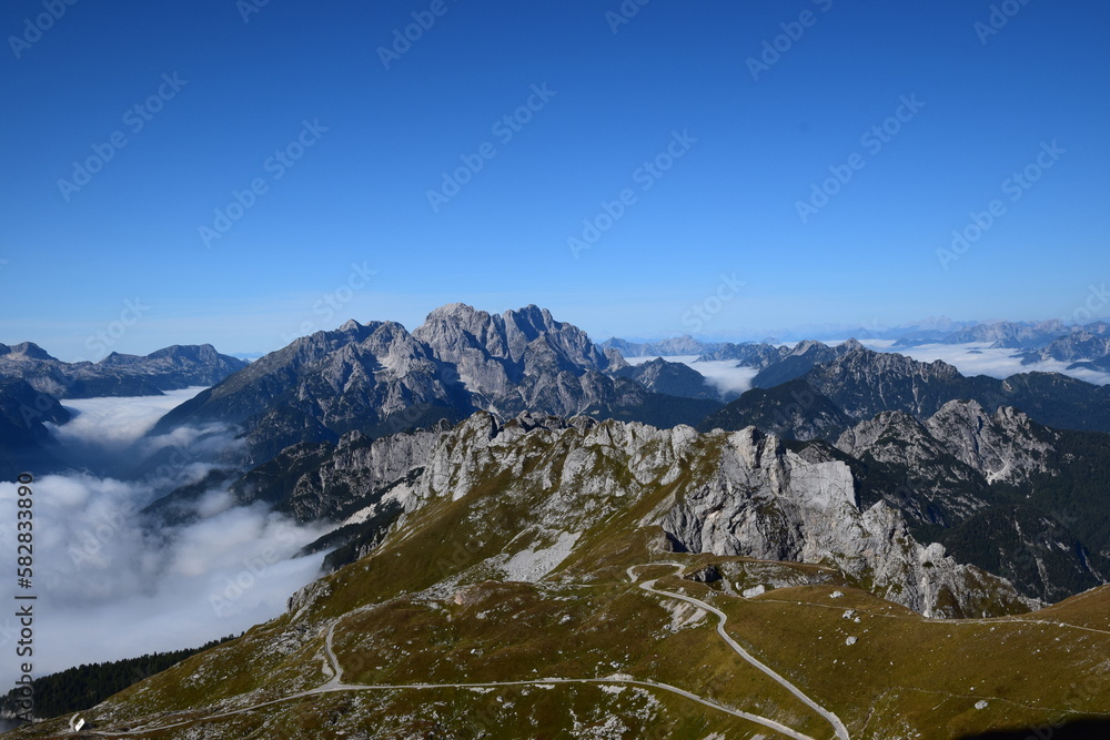 Panorama dalla cima del monte Mangart