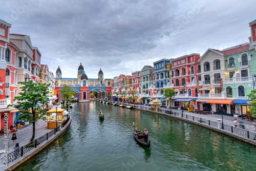  Grand World Phu Quoc. This is a famous entertainment, entertainment and shopping complex in Phu Quoc, Kien Giang province, Vietnam