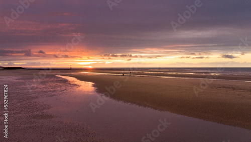 Coucher de soleil sur la plage de Trouville sur Mer  Normandie  France