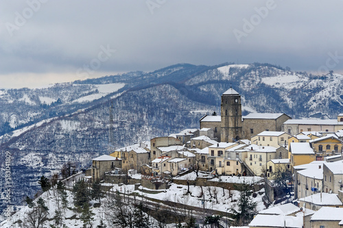 Small Dolomites Lucane, overlooking the village, Pietrapertosa, Potenza district, Basilicata, Italy, Europe © Dionisio Iemma