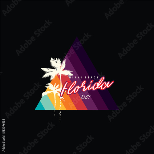 Vintage triangular sunset in the style of the 80s. Vector background. A design element.