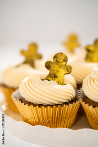 Gingerbread cupcakes