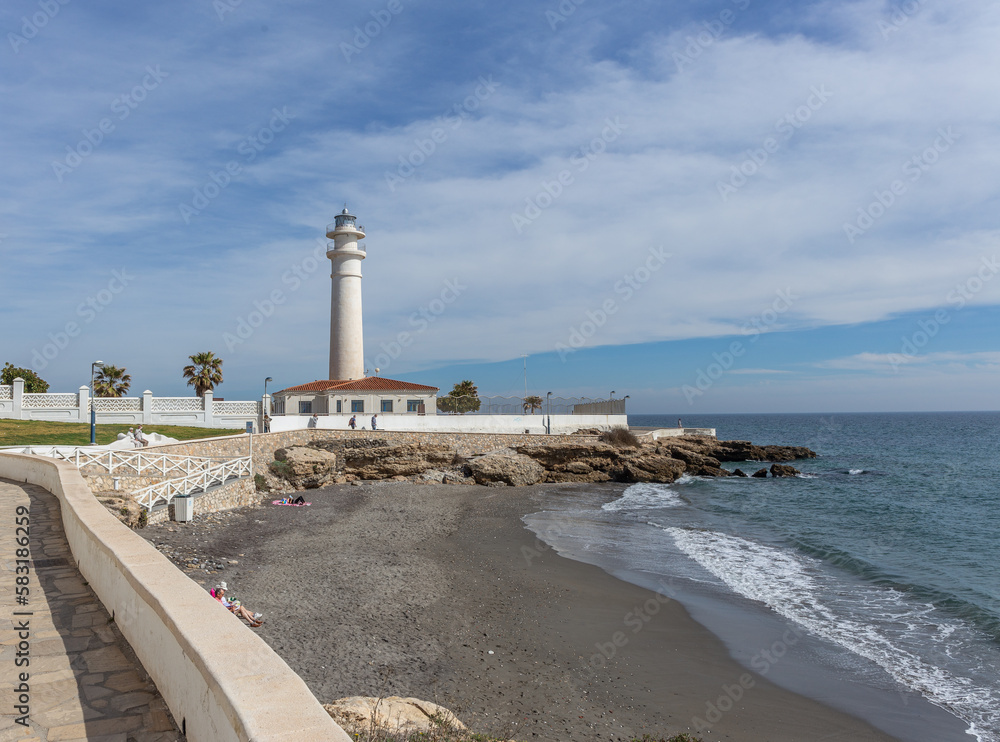 Der Leuchtturm in Torrox Costa, Andalusien, Spanien
