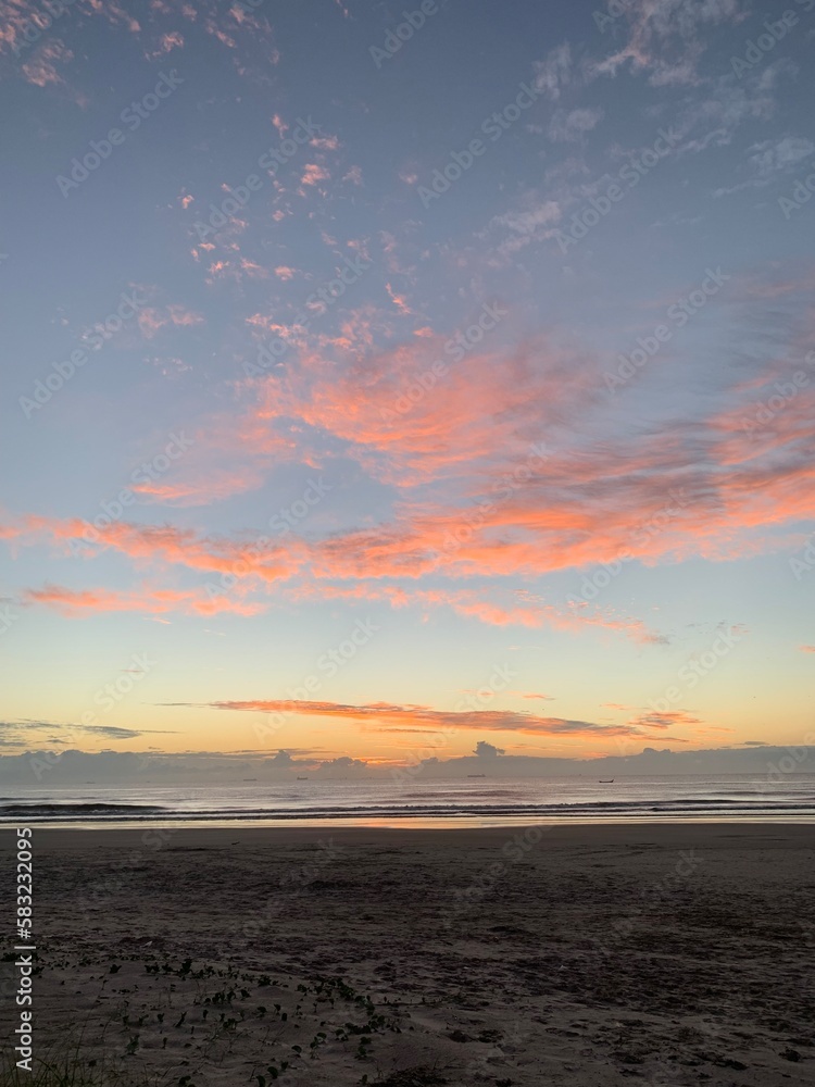 Fototapeta premium sunset on the beach, pink sky