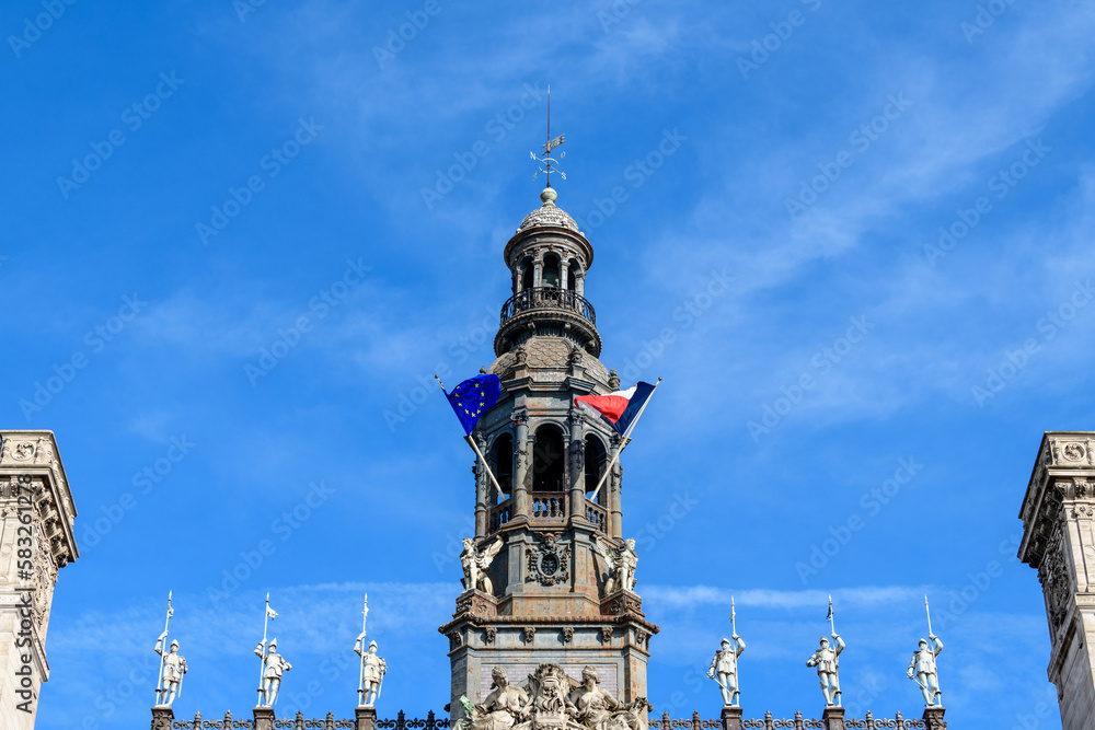 Fototapeta premium The town hall , in Europe, in France, in Ile de France, in Paris, Along the Seine, in summer, on a sunny day.