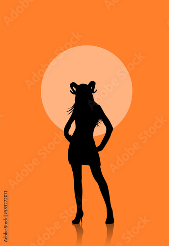 Silhouette einer schlanken Frau mit Hörnern - Teufel