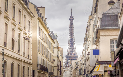 Fototapeta Naklejka Na Ścianę i Meble -  Paris and the Eiffel Tower, France