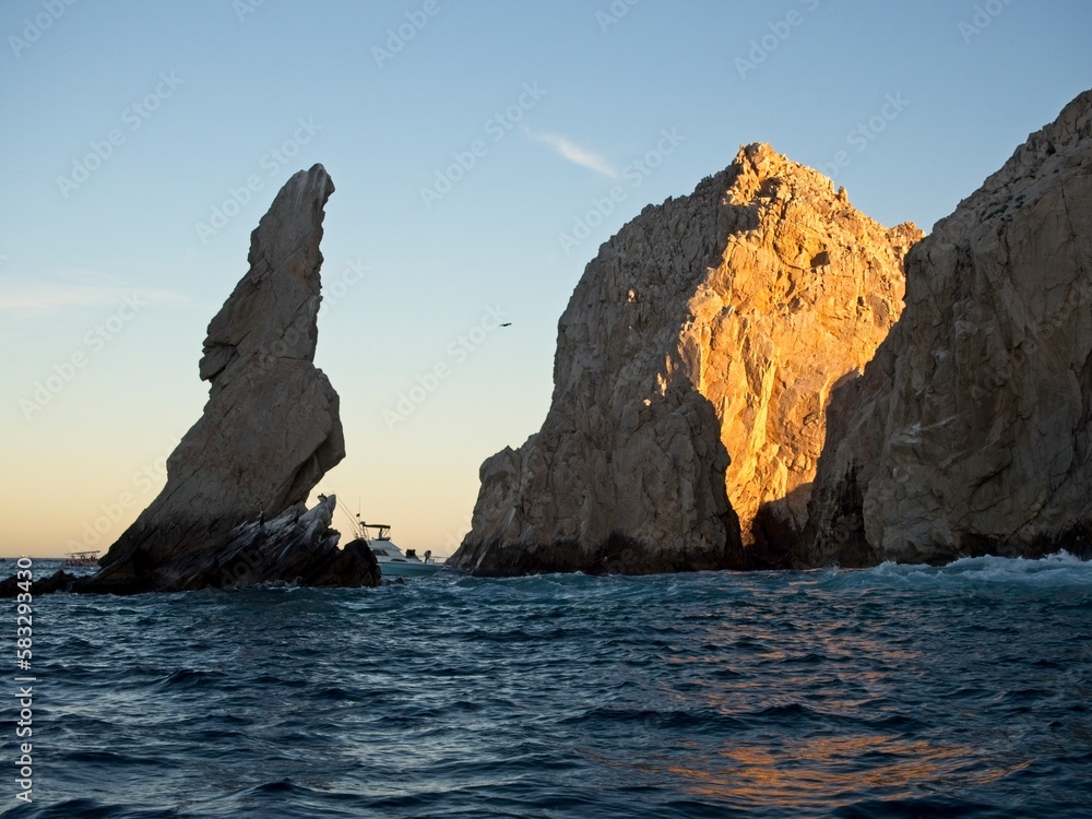 Before reaching the Arch of Cabo San Lucas, there is a rock formation jutting out of the water that, if turned upside down, would resemble the shape of the peninsula of Baja California.
