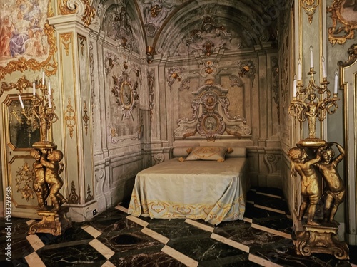 Palazzo rosso, Genova