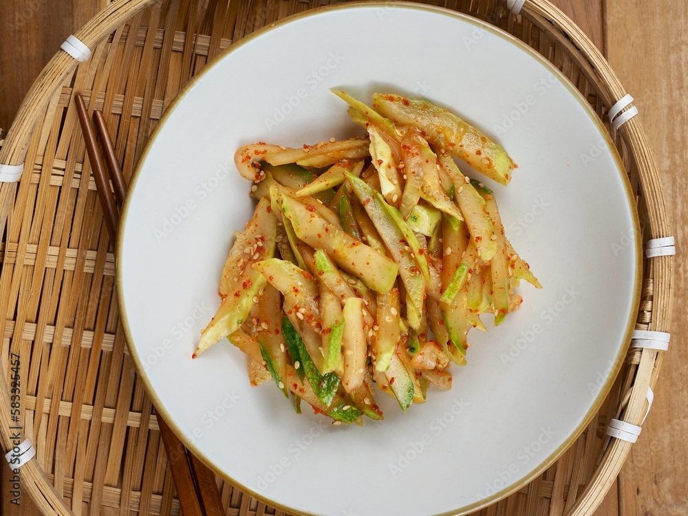 한국음식 오이 채소무침, 반찬