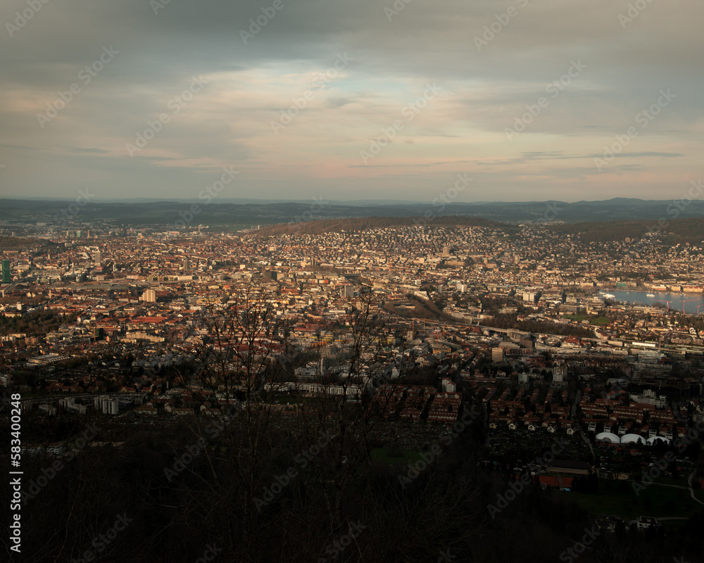 Obraz premium View on cityscape of zurich at sunset