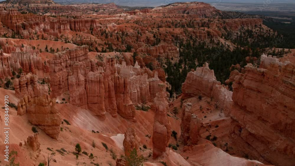 Bryce Canyon Time Lapse Navajo Loop Trail Thor's Hammer from Sunset Point Utah USA Bryce Canyon Time Lapse Navajo Loop Trail Thor's Hammer from Sunset Point Utah USA