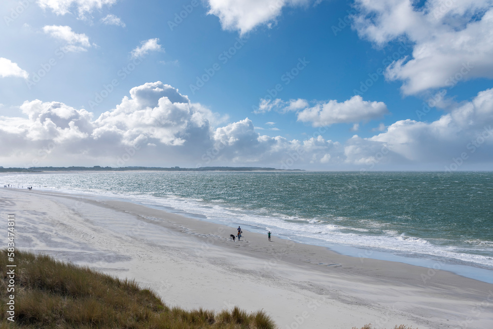 Landschaft mit Banjaard Strand bei Kamperland. Provinz Zeeland in den Niederlanden
