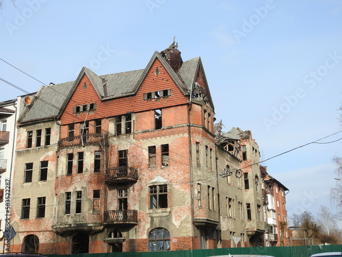 run-down german house in tcherniakhovsk, russia, former insterburg, east prussia 