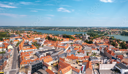 Obraz na płótnie Summer panorama of Viborg, Midtjylland, Denmark. Aerial skyline view of the old town. w salonie
