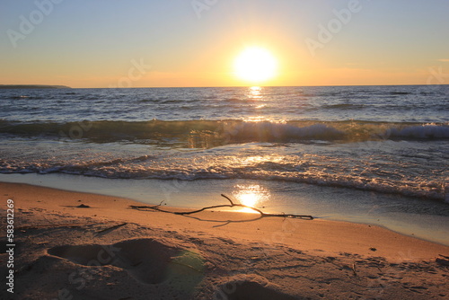Obraz na płótnie sunset on the beach w salonie