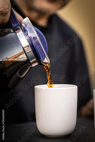 Filterkaffe in Kaffekanne aus Glas
