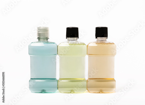 Fotografía Bottle with mouthwash for dental care isolated on white background