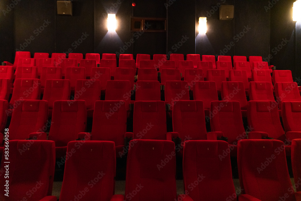 Fototapeta premium Empty theater red seats 