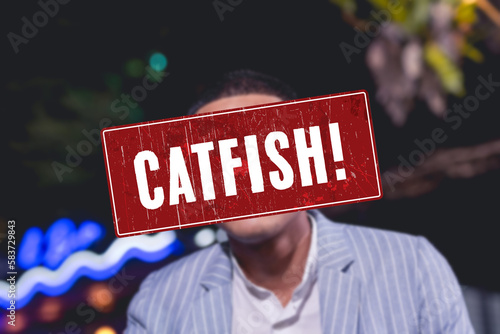 Bilde på lerret A catfish alert sign or someone pretending to be an attractive person