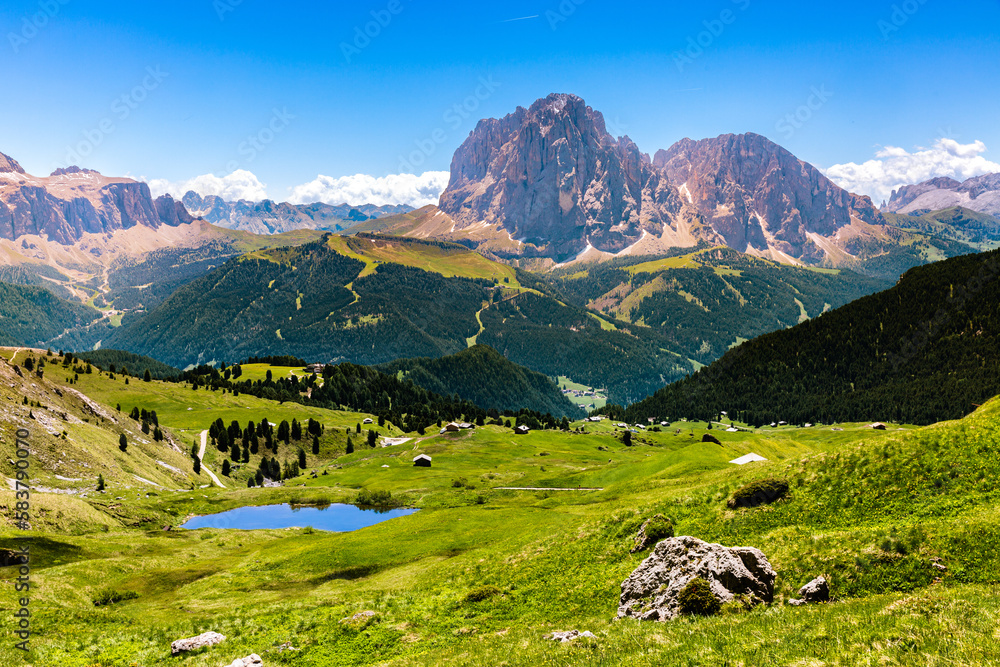 Fototapeta premium mountain landscape in the alps