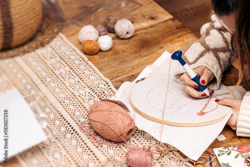 Εκτύπωση καμβά Punch Needle Workshop