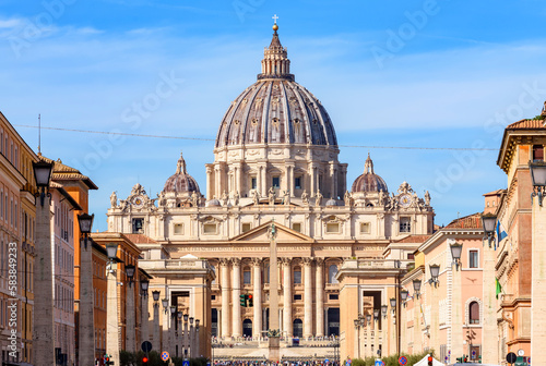 St. Peter's basilica in Vatican and road of Conciliation in Rome, Italy © Mistervlad